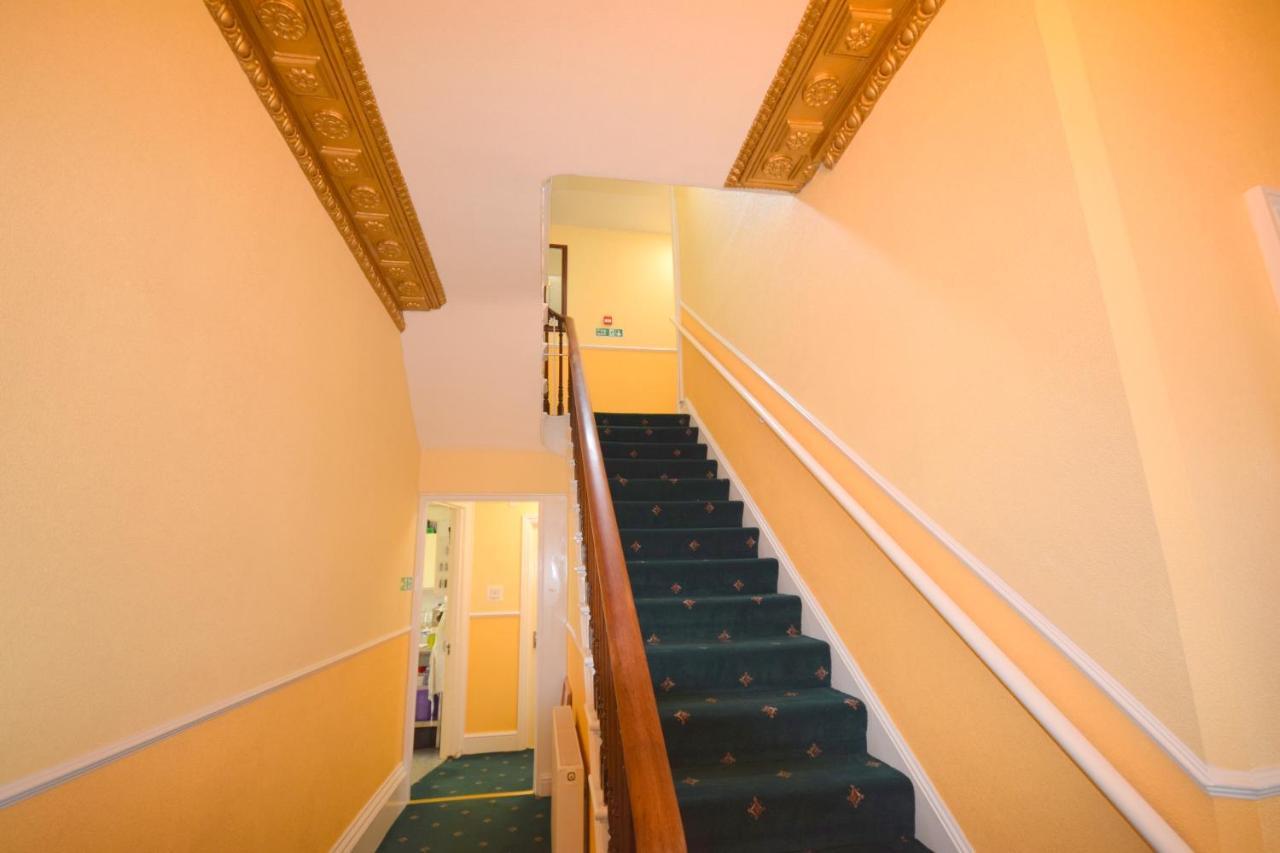Tor Dean Guest House トーキー エクステリア 写真